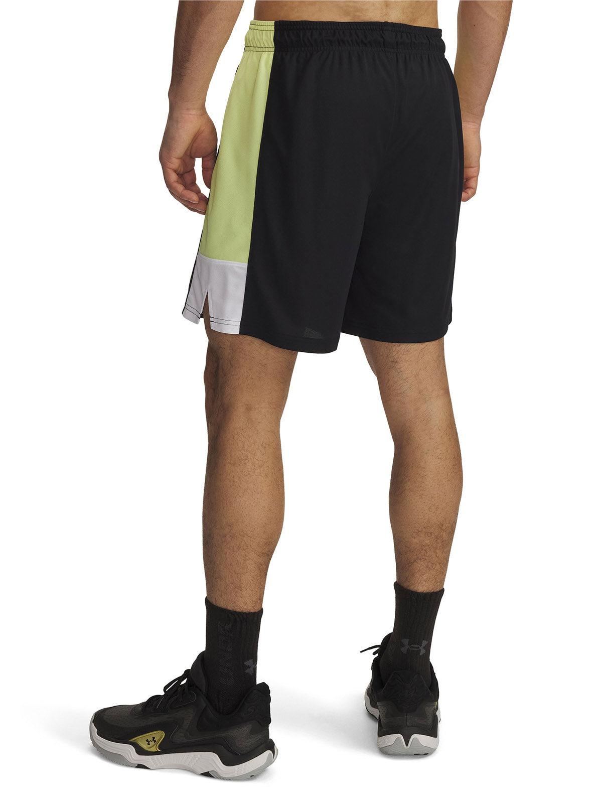 UA ZONE 7 SHORT
