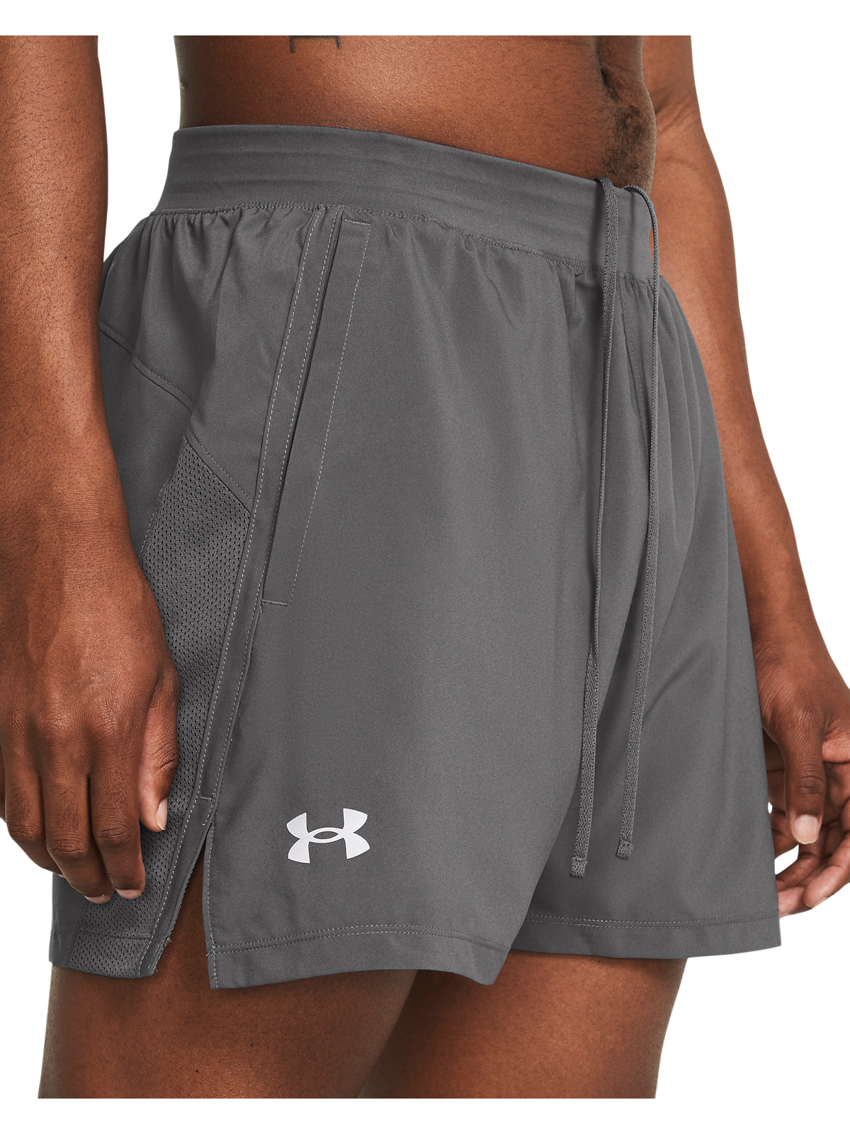 UA LAUNCH 5 SHORTS