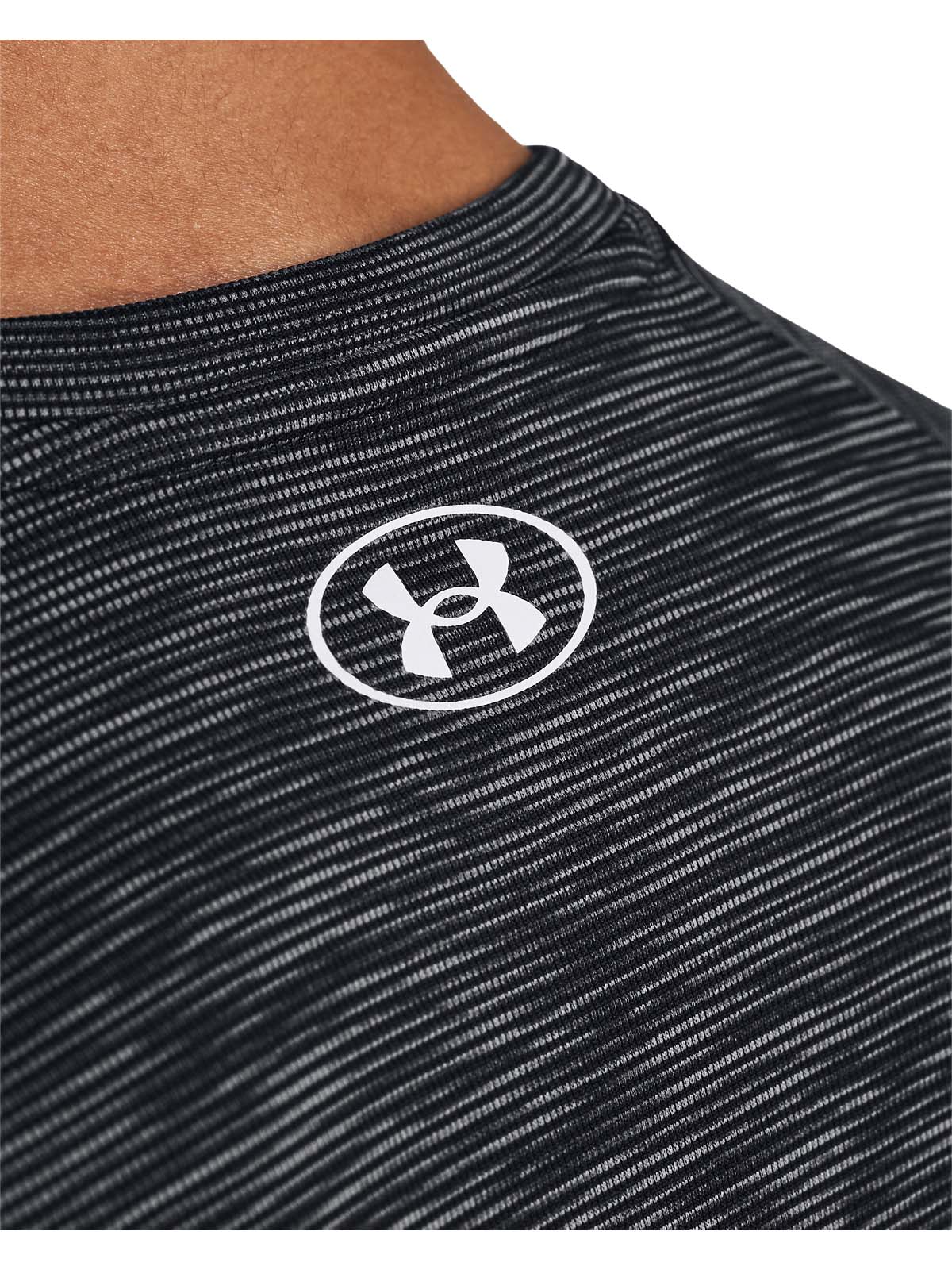 UA TECH TEXTURED SS