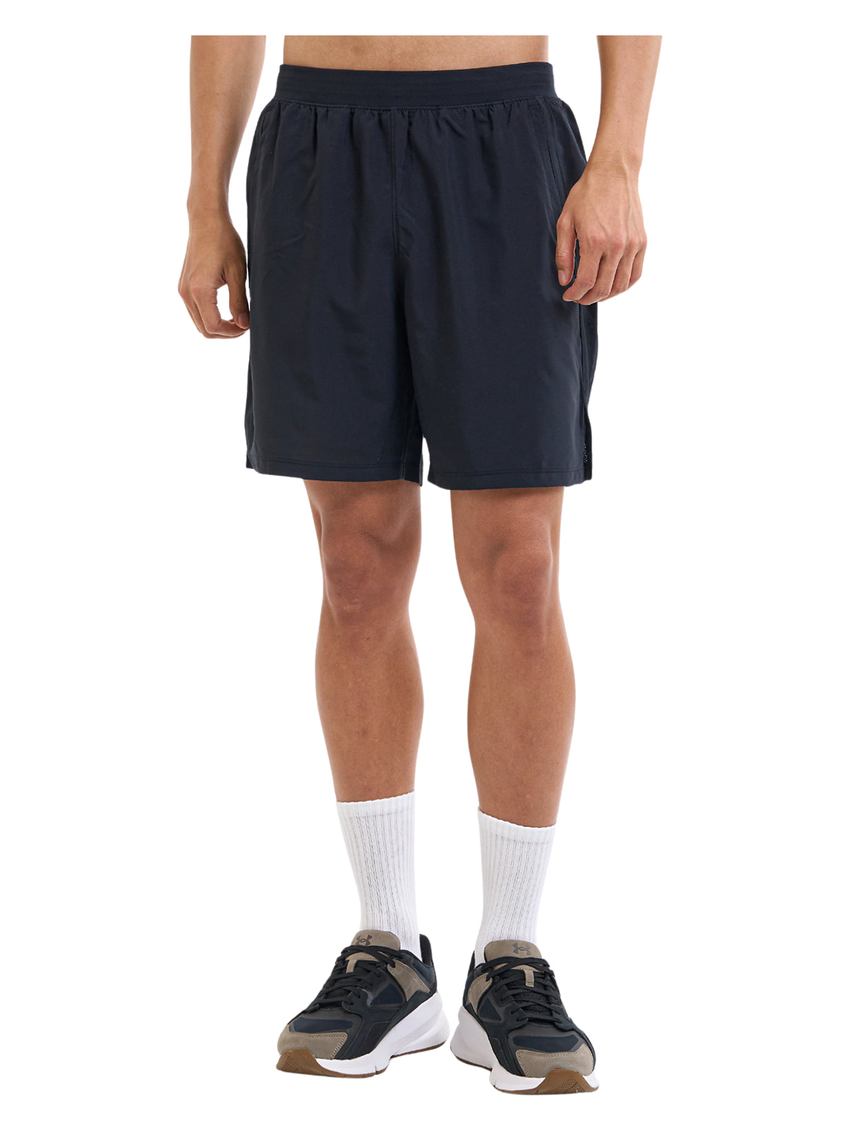 UA LAUNCH 7 SHORTS
