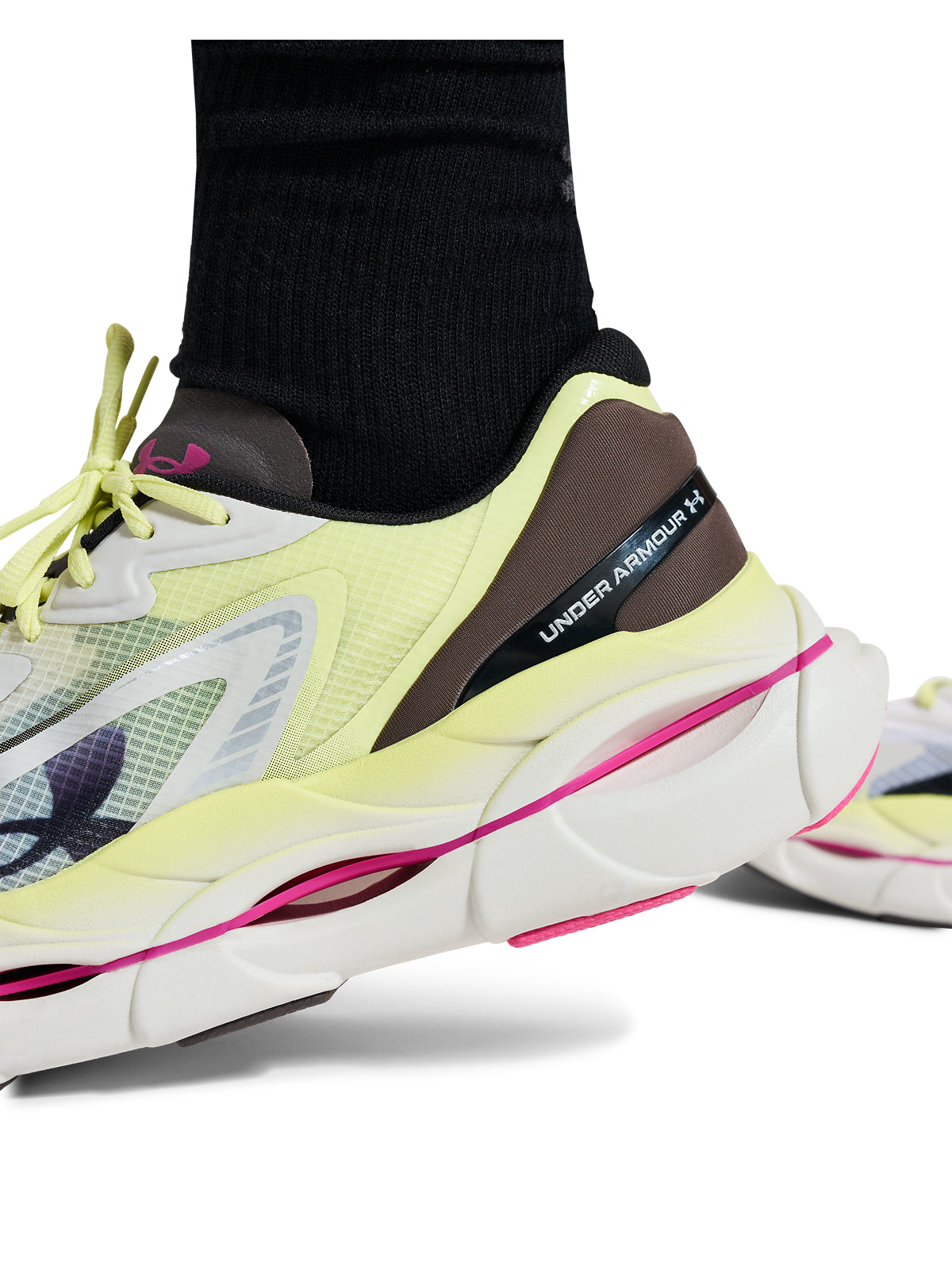 UA HB RACER 2