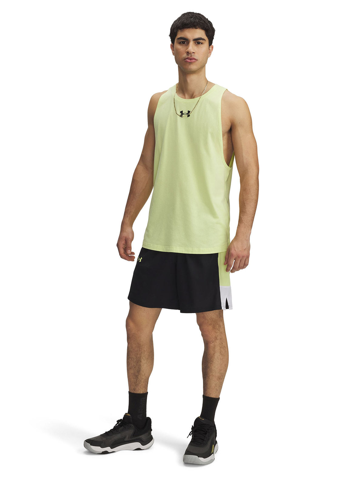 UA ZONE 7 SHORT